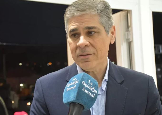 Pablo González sobre la Planta de GNL: “El nivel de injerencia de Milei no le da seriedad al proyecto”