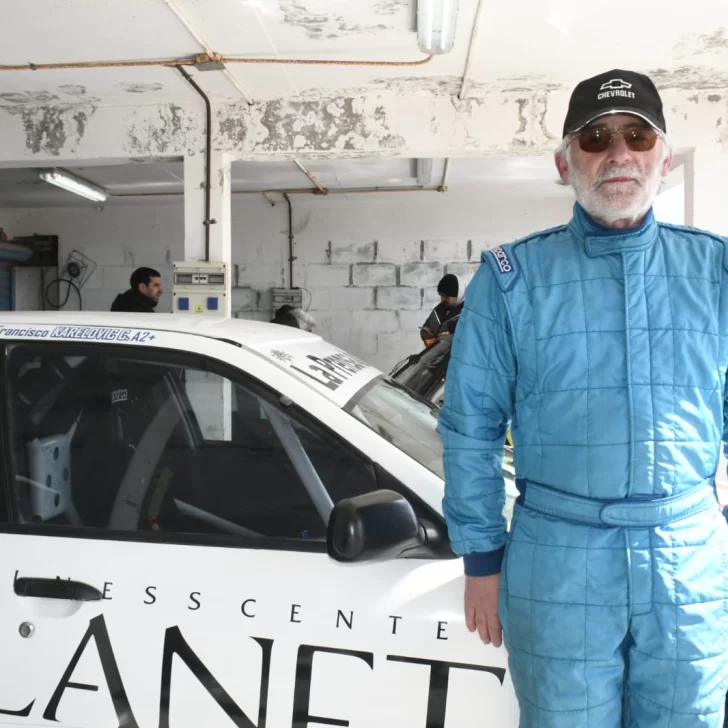 Francisco Karelovic estuvo presente en el autódromo “José Muñiz” de Río Gallegos Francisco Karelovic estuvo presente en el autódromo “José Muñiz” de Río Gallegos