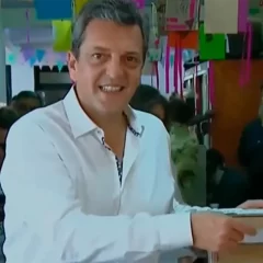 Votó Sergio Massa: “Nuestra responsabilidad es cuidar a los argentinos, su trabajo y su ahorro”