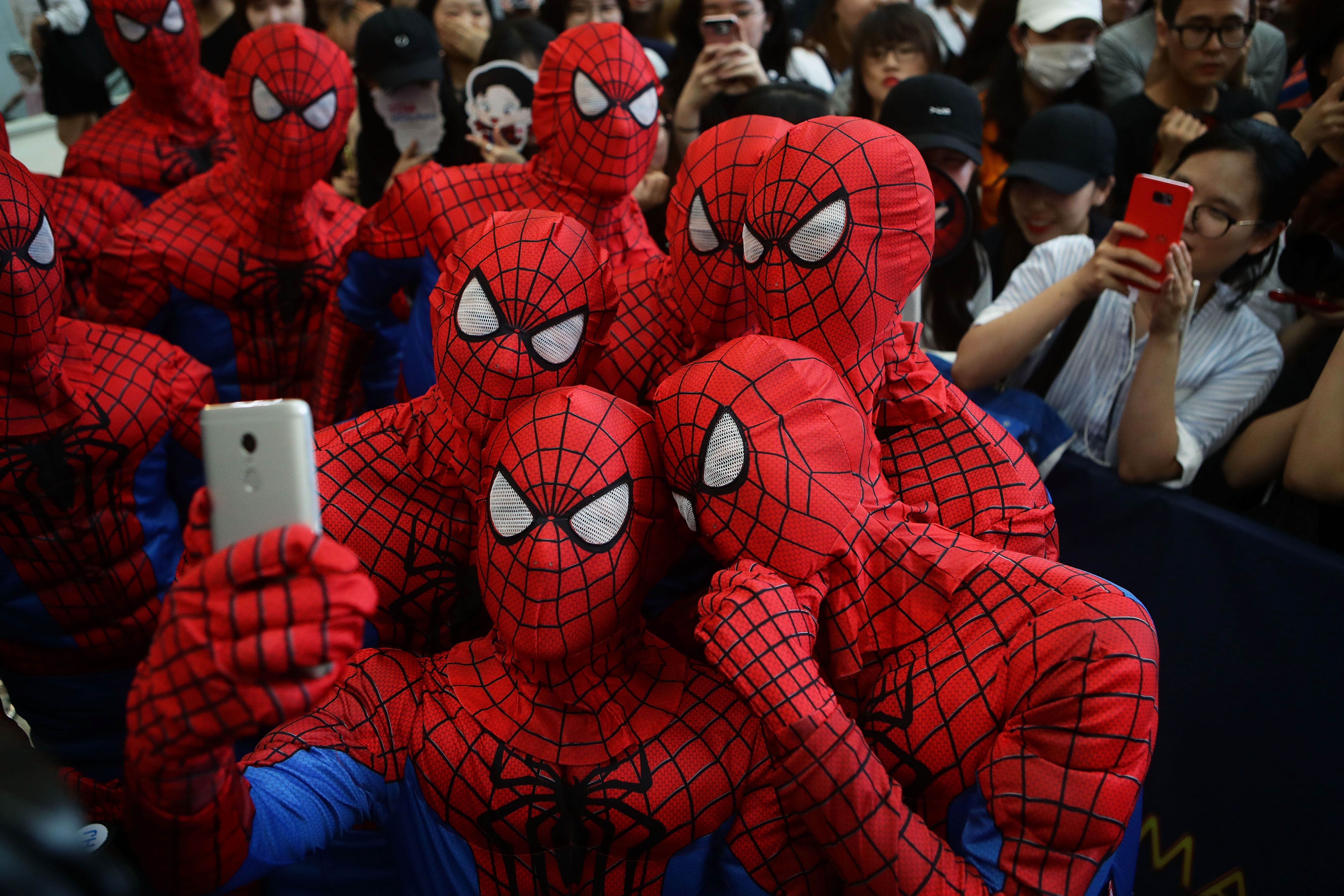 Insólito: convocan a disfrazarse de Spiderman frente al Obelisco para obtener un récord mundial