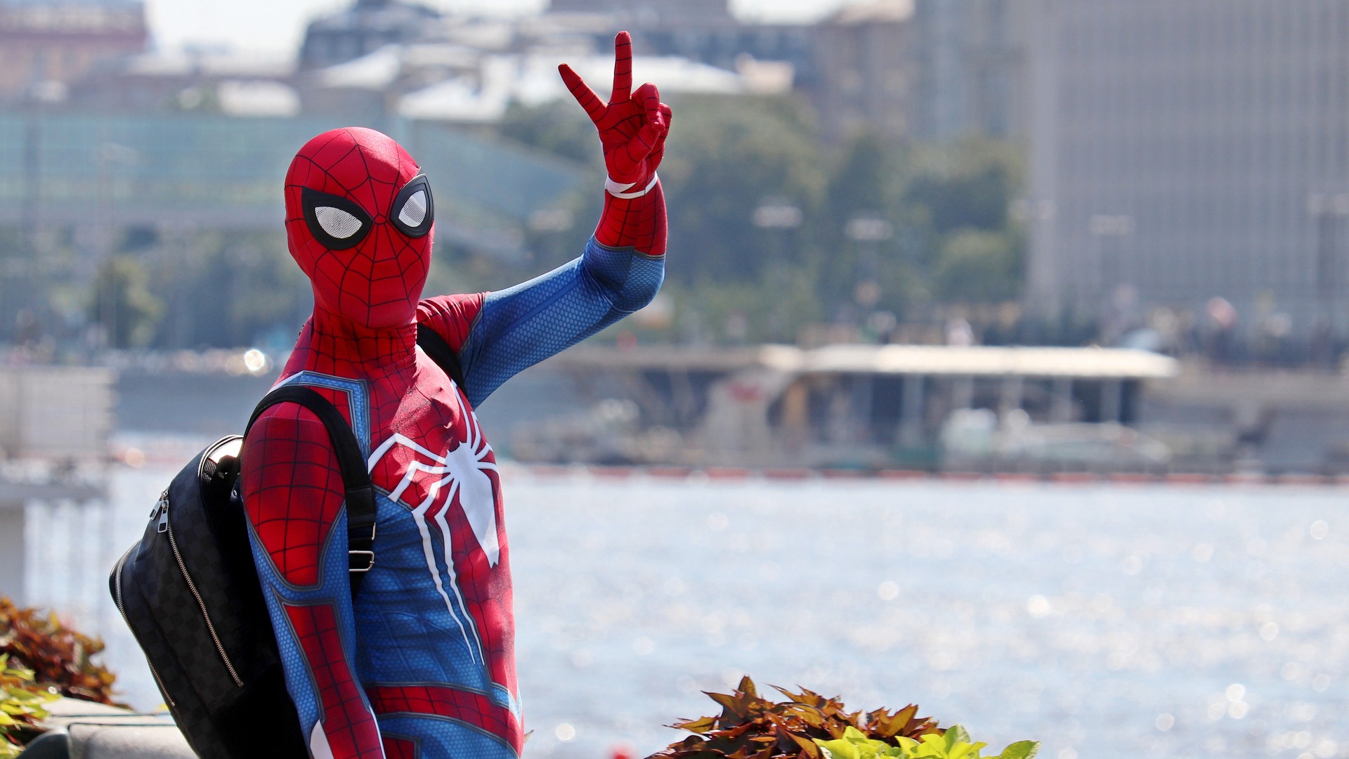 Convocan a fanáticos de Spider-Man en el Obelisco para batir un récord mundial: ¿De qué se trata? Convocan a fanáticos de Spider-Man en el Obelisco para batir un récord mundial: ¿De qué se trata?