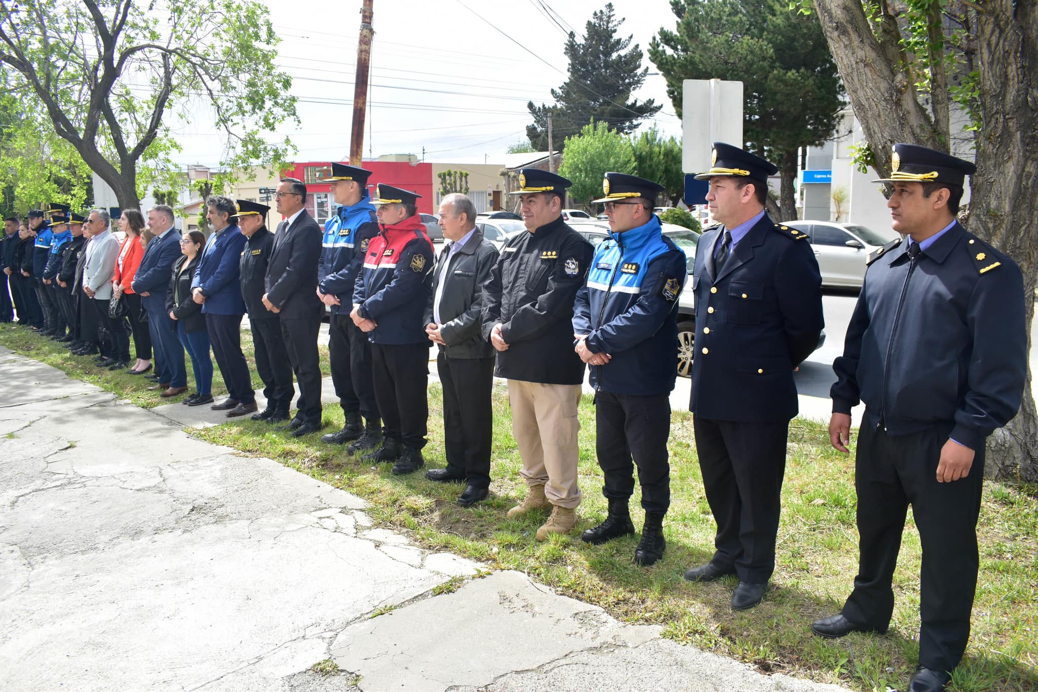 Con actos y desfiles, hoy se celebra el 139° aniversario de la creación de la Policía de Santa Cruz