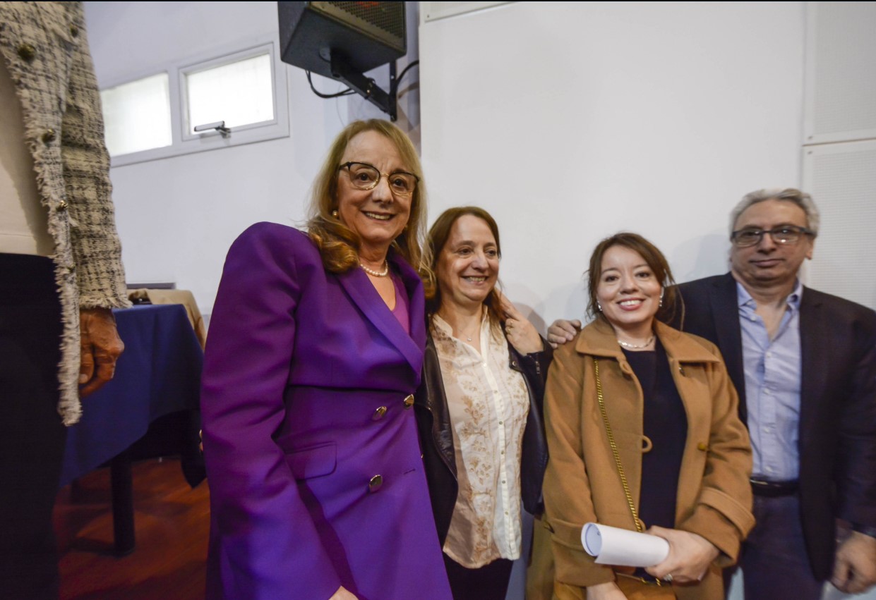 Alicia Kirchner: “Voy a trabajar para la provincia y tengo la voluntad de hacerlo con todos y todas”