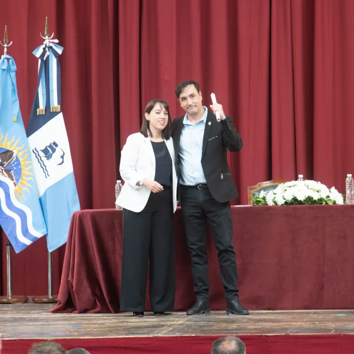 Pablo Grasso asume su segundo mandato como intendente de Río Gallegos Pablo Grasso asume su segundo mandato como intendente de Río Gallegos