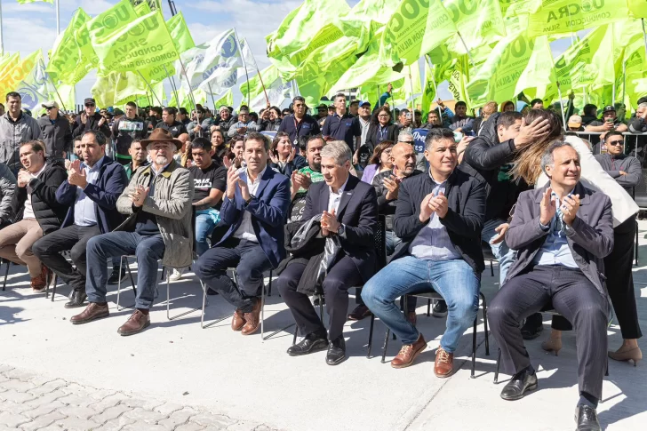 Inauguracion-edificio-Mutual-de-los-Trabajadores-5-728x485