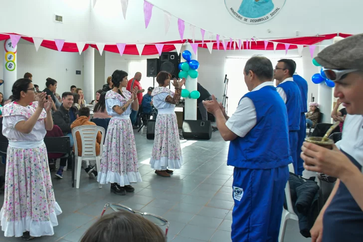 Pena-solidaria-Juntos-0-728x485