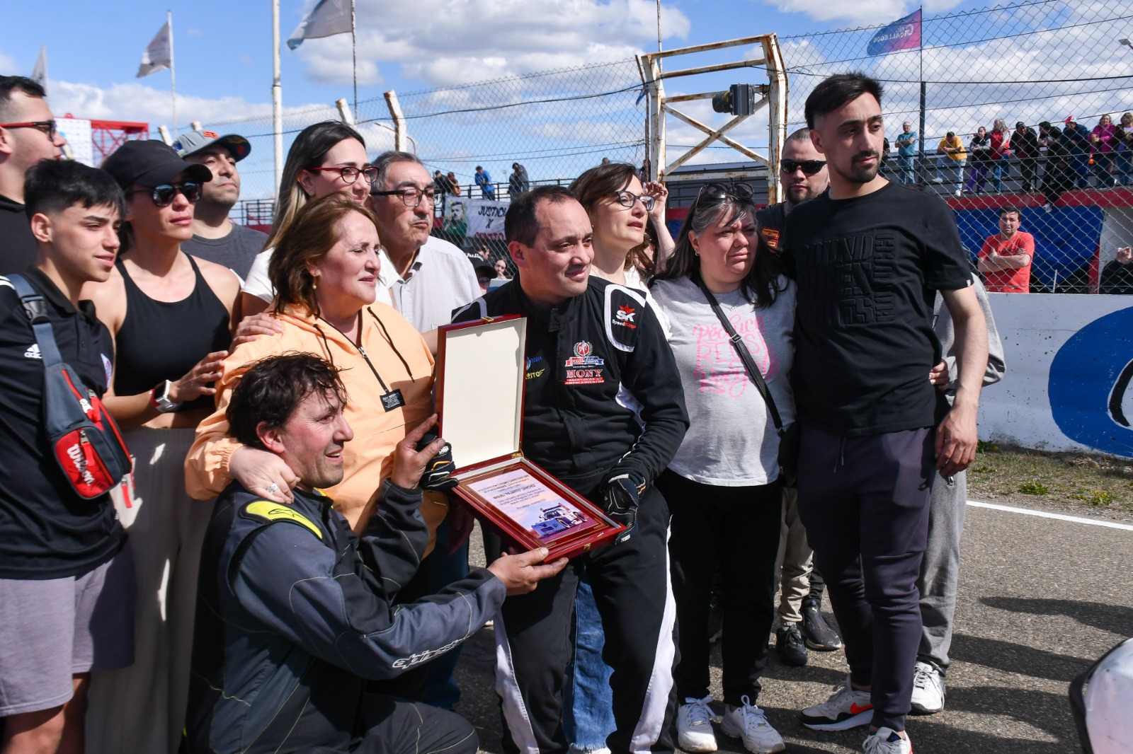 Emocionante: fecha dedicada a Ángel “Pajarito” Sánchez en el “José Muñiz”