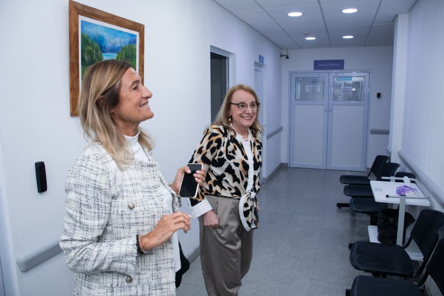 Alicia Kirchner recorrió las instalaciones del Centro de Medicina Nuclear y conoció el nuevo resonador