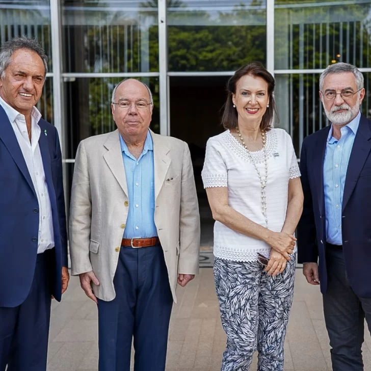 Mondino se reunió con el canciller de Brasil y le entregó la invitación de Milei a Lula para la asunción Mondino se reunió con el canciller de Brasil y le entregó la invitación de Milei a Lula para la asunción