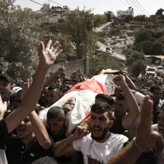 Mueren 45 personas en ataque israelí a otro campamento de refugiados palestinos en Gaza