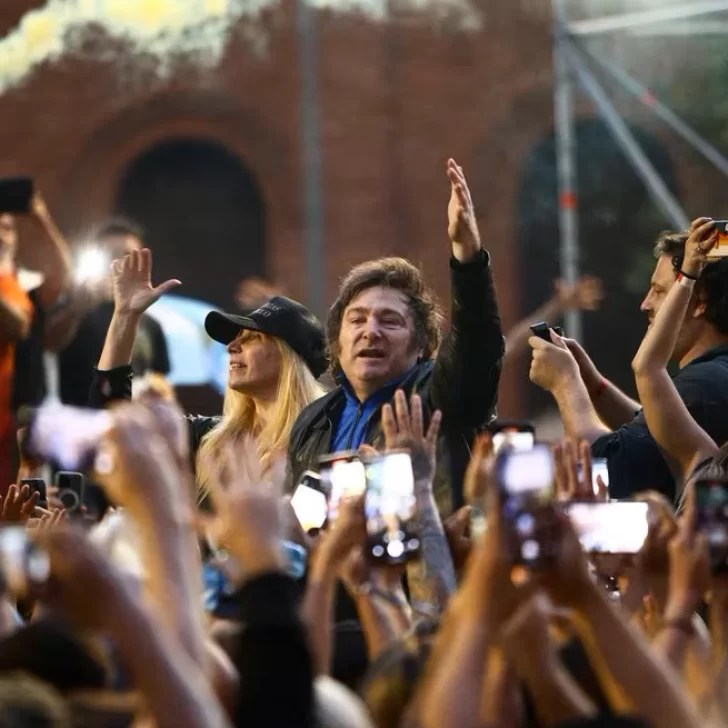 Javier Milei cerró su campaña electoral en Córdoba junto a Patricia Bullrich: “Sin riesgo no podemos abrazar la gloria”