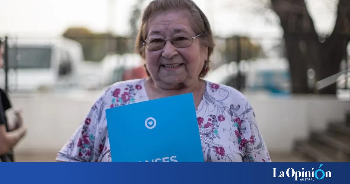 Jubilados con aumento, bono y aguinaldo en junio 2024: detalles y ...
