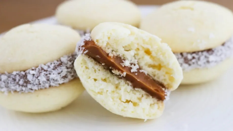 Receta de alfajores de maicena fácil, lista en menos de una hora