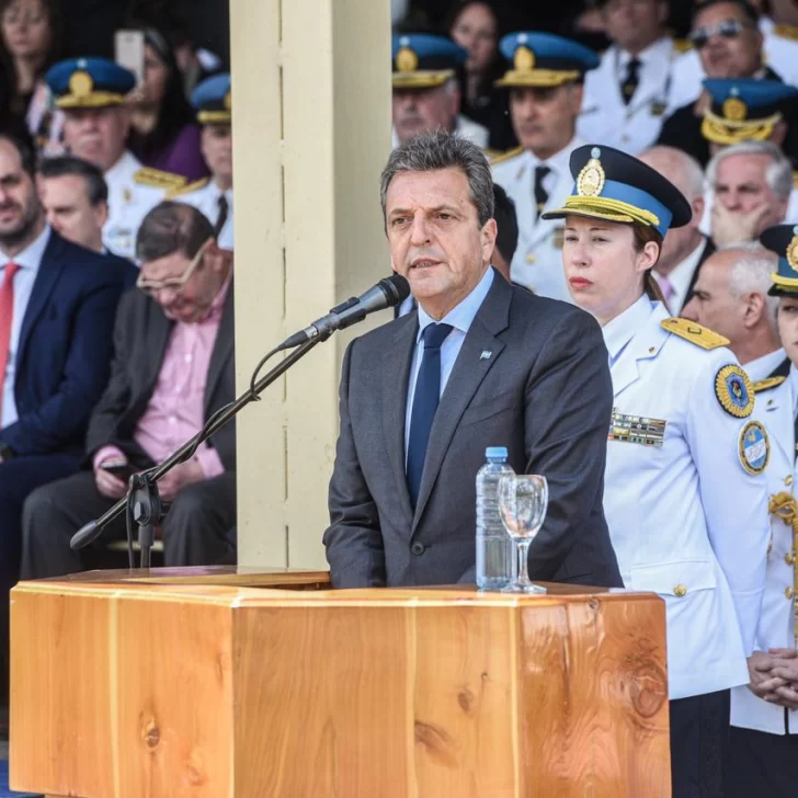 Massa manifestó su respaldo a la Policía Federal y les agradeció por “cuidar a los argentinos”