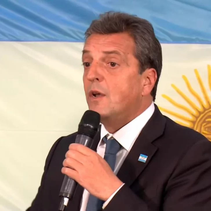 Massa afirmó que les dará una “jubilación digna a las víctimas del sistema de AFJP”