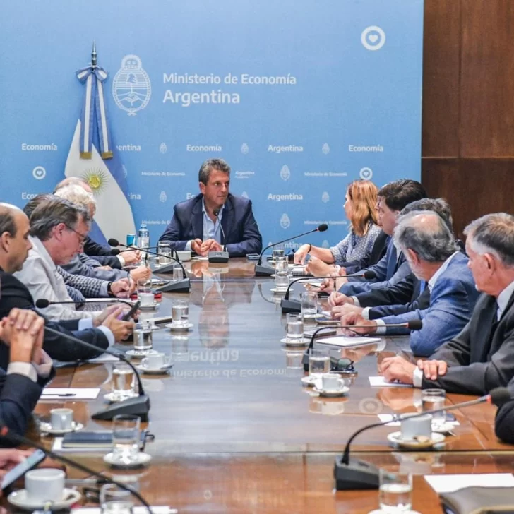 Sergio Massa encabezó reunión de transición de la gestión económica Sergio Massa encabezó reunión de transición de la gestión económica
