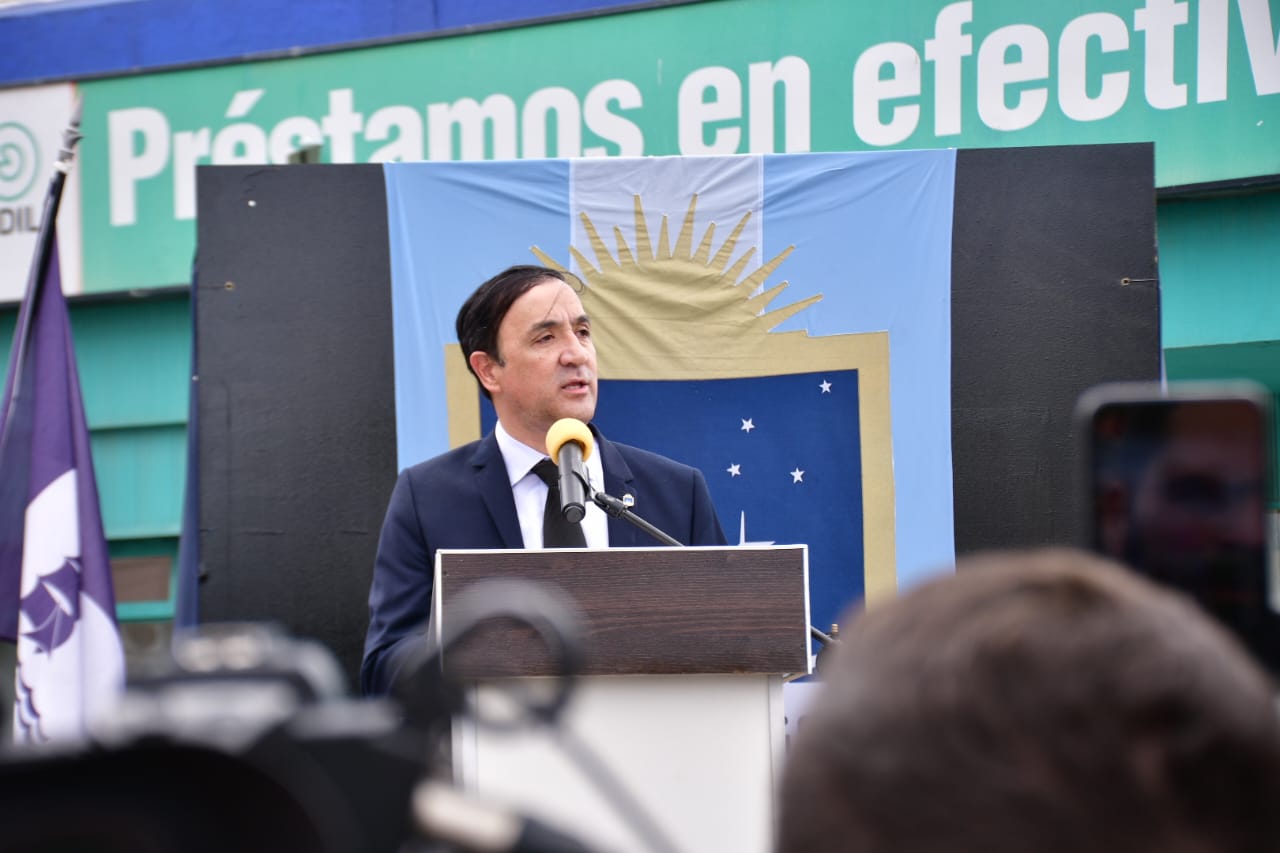 Pablo Grasso en el 138° Aniversario de Río Gallegos: “No le tememos a las adversidades” Pablo Grasso en el 138° Aniversario de Río Gallegos: “No le tememos a las adversidades”