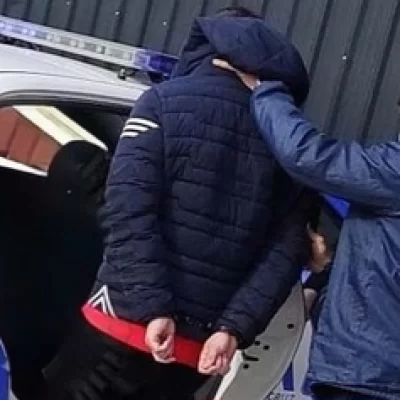 Aprovecharon el partido de la Selección para robar: cayeron tras cometer cuatro golpes en El Calafate Aprovecharon el partido de la Selección para robar: cayeron tras cometer cuatro golpes en El Calafate