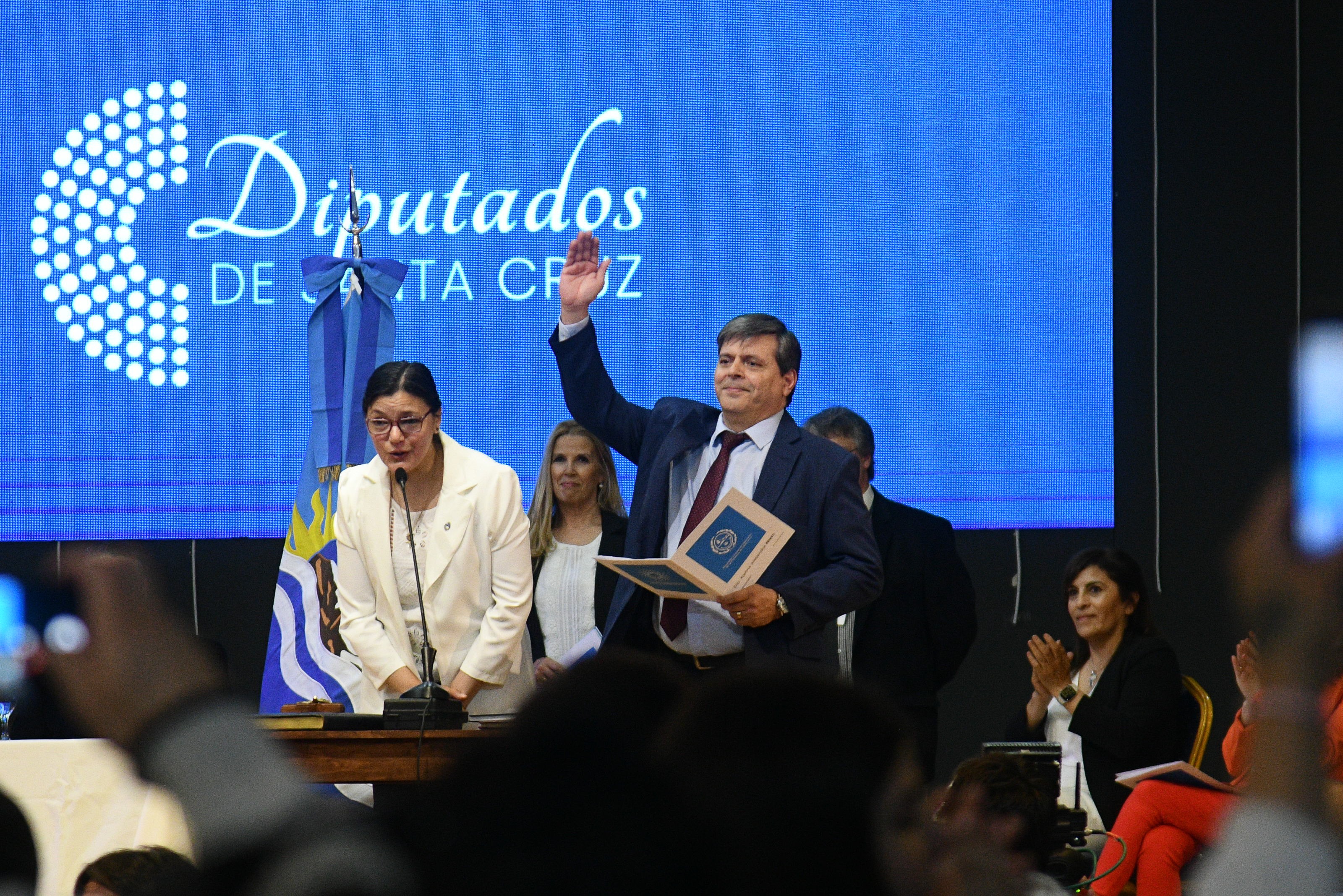 LEGUIZAMON-NIETO-JURA-D2039JD2D-728x486