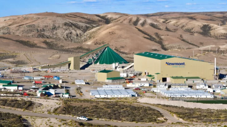 Newmont Cerro Negro pidió a la Provincia levantar el “cese de actividades” en el yacimiento