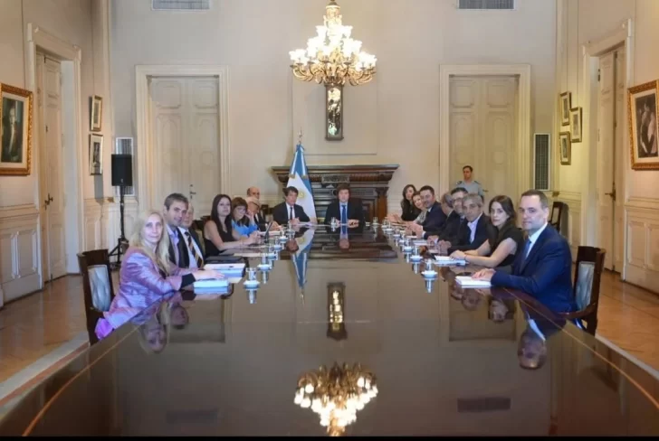 Javier Milei encabeza una nueva reunión con su Gabinete de Ministros en Casa Rosada