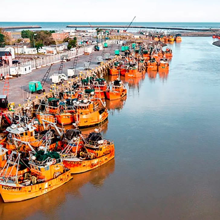 La flota amarilla de Chubut repudió a un empresario condenado por abuso de menores La flota amarilla de Chubut repudió a un empresario condenado por abuso de menores