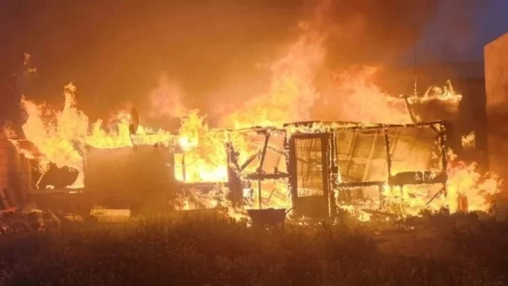 Río Gallegos: perdieron todo en un incendio y piden donaciones