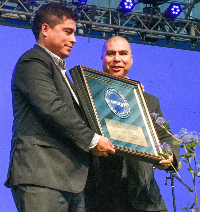 asuncion-claudio-vidal-d2039jd230d-7-687x728