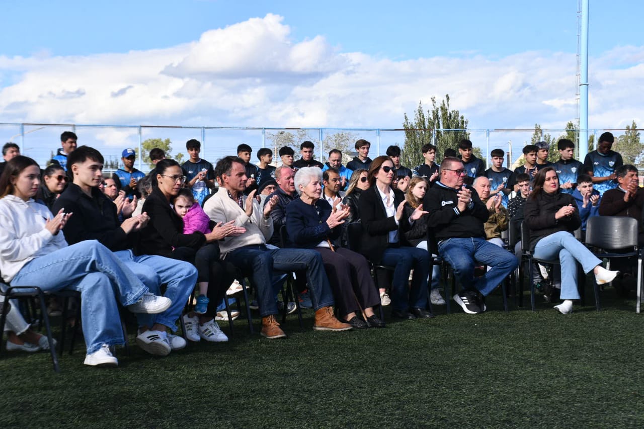 cancha-hispano-gustavo-soules-homenaje-LF-4-728x485