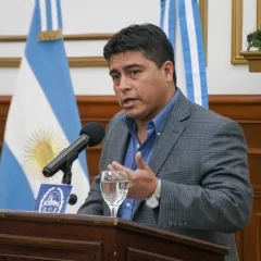 Claudio Vidal: “YPF tiene que dejar todos los yacimientos convencionales del país”