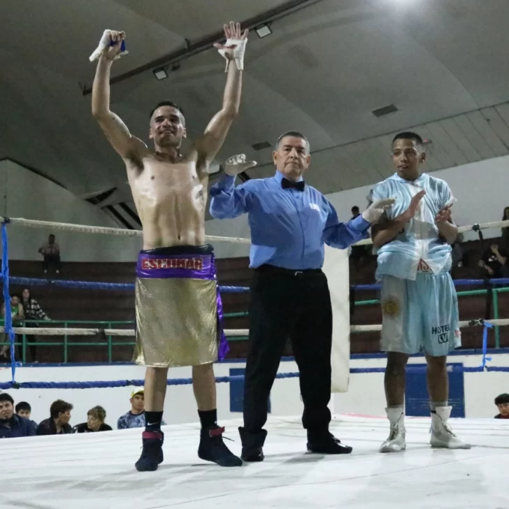 Ramiro Escobar le sacó el invicto a Maximiliano Noria en el Complejo Municipal