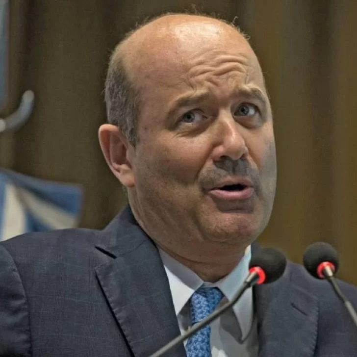 Sturzenegger defendió el DNU de desregulación de la economía: “Es una emergencia” Sturzenegger defendió el DNU de desregulación de la economía: “Es una emergencia”