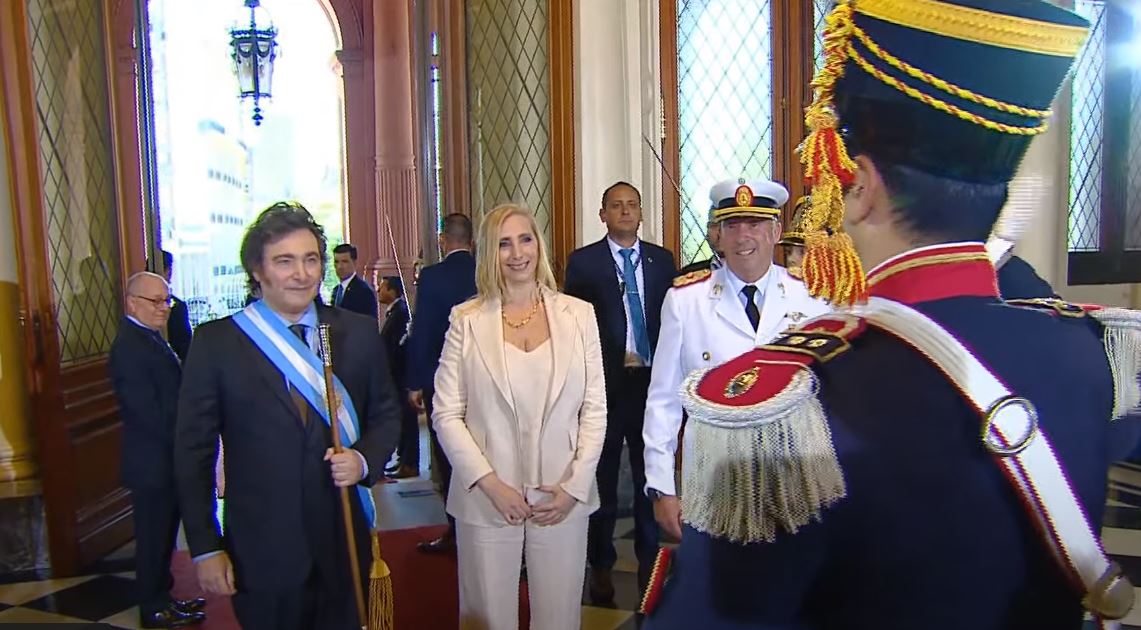 Javier Milei llegó a la Casa Rosada como flamante Presidente de la Nación