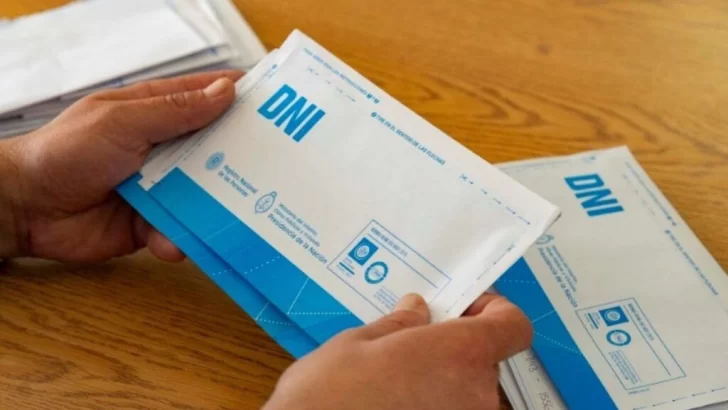 El Renaper lanza el nuevo DNI electrónico con chip y código QR