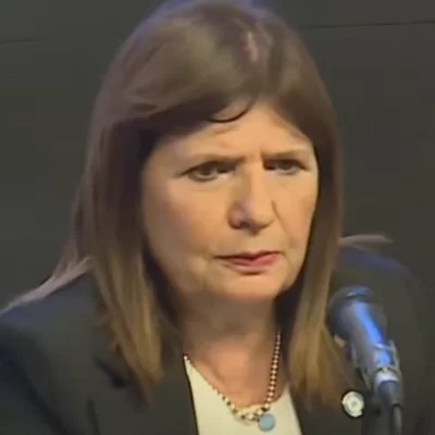 Bullrich criticó la suspensión de fechas del fútbol argentino: “Ridículo” Bullrich criticó la suspensión de fechas del fútbol argentino: “Ridículo”