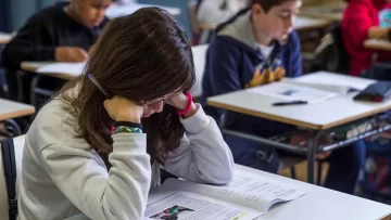 Pruebas PISA 2025: Argentina empeoró en Matemática, Lectura y Ciencias Pruebas PISA 2025: Argentina empeoró en Matemática, Lectura y Ciencias