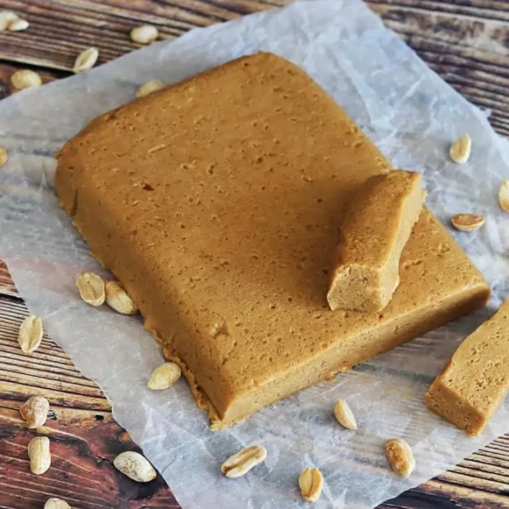 Receta de turrón de maní con almendras