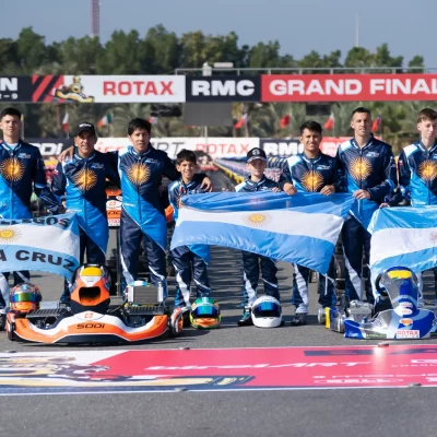 Orgullo de Santa Cruz: Thiago Díaz ya compite en el mundial de karting en Arabia Saudita