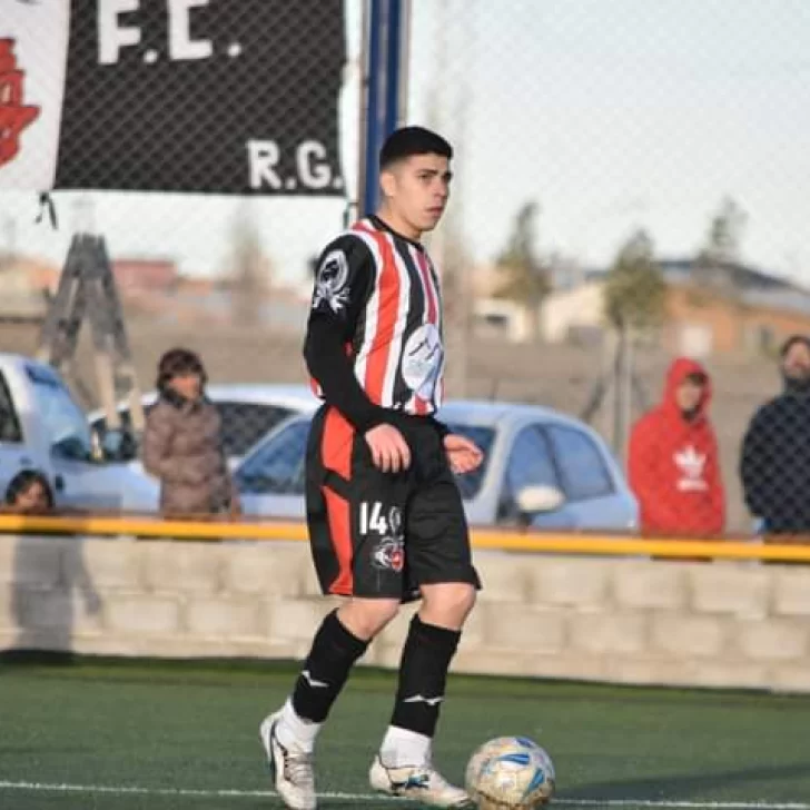 Leonardo Labrin se suma a Deportivo Ibáñez de Punta Arenas