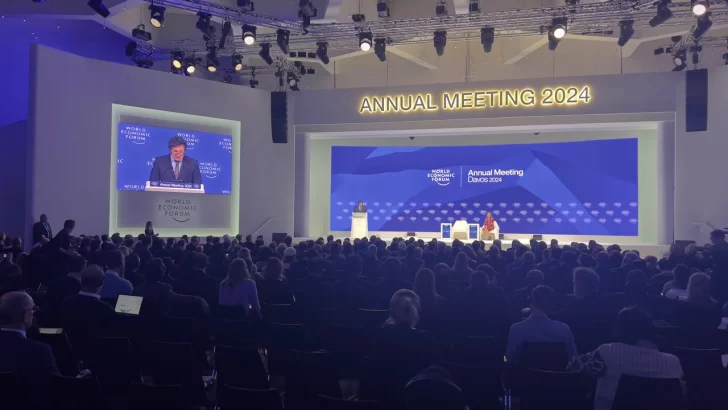 JAVIER-MILEI-FORO-DE-DAVOS-D2039JD23D-4-728x410