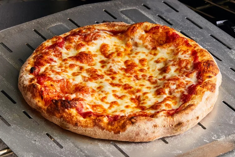 Pizza casera: el secreto que pocos conocen para lograr la receta perfecta