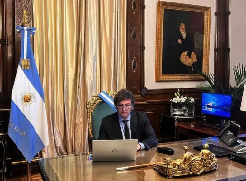 El punto a punto de los nuevos decretos: cambio en las cúpulas de las  Fuerzas y programas sociales | La Opinión Austral