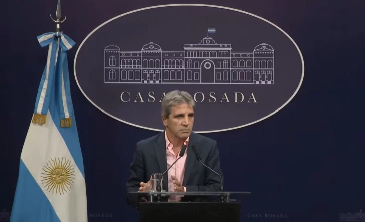 Luis Caputo: “Hemos decidido retirar el capítulo fiscal de la Ley Ómnibus”