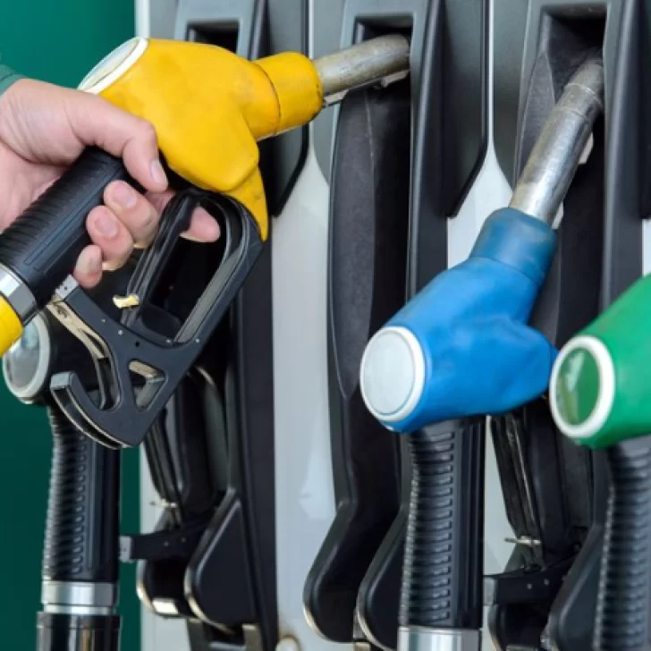 Combustibles: la nafta y el gasoil suben un 4,65% en todo el país