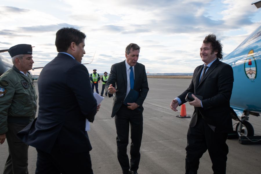 Claudio Vidal recibió y conversó con el presidente Javier Milei 