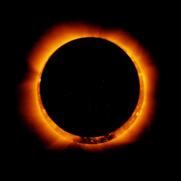 Perito Moreno y Los Antiguos esperan el eclipse solar anular