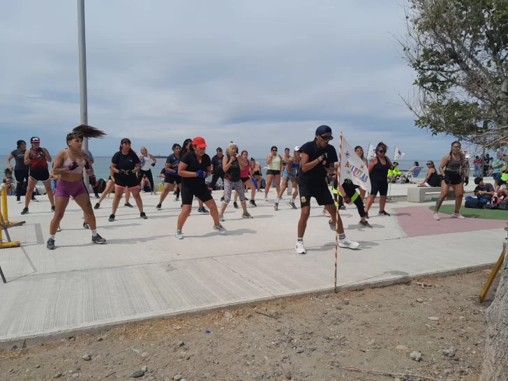 fiesta-nautica-caleta-olivia-2024-5-12-728x546 fiesta-nautica-caleta-olivia-2024-5-12-728x546