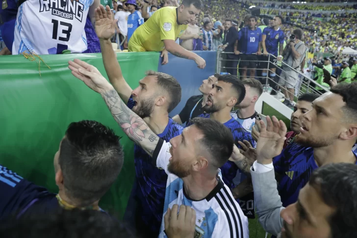 La FIFA multó a la selección argentina por los incidentes en el Maracaná durante las eliminatorias sudamericanas