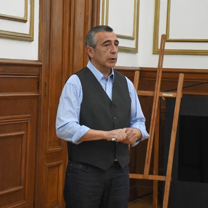 Jaime Álvarez: “Vamos a trabajar con inversiones privadas y trabajo genuino” Jaime Álvarez: “Vamos a trabajar con inversiones privadas y trabajo genuino”