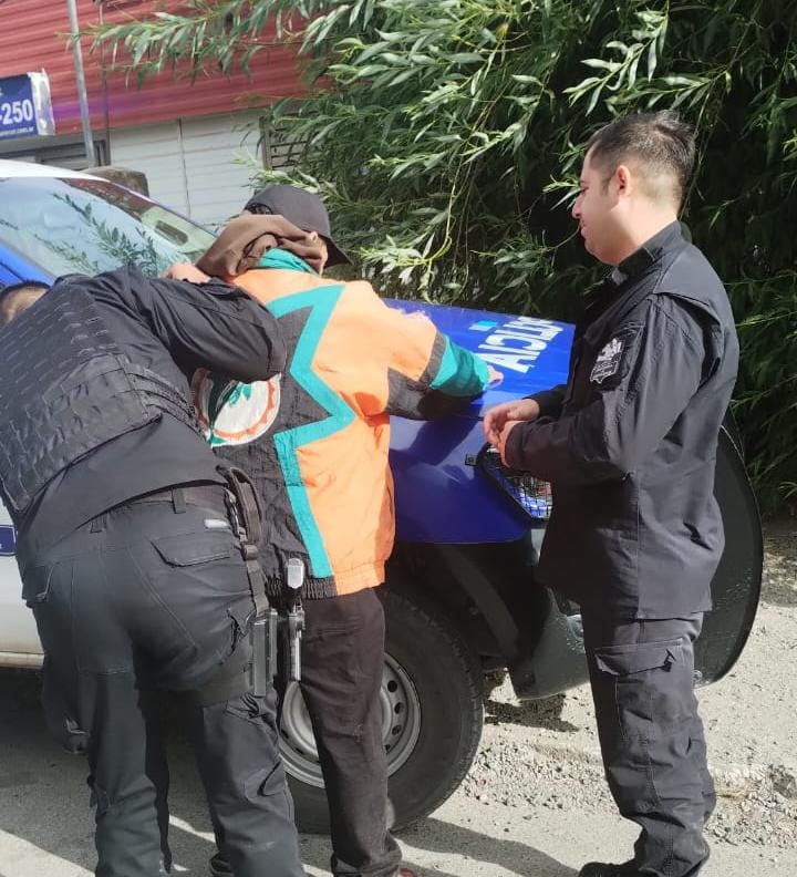 operativo-calafate-detuvieron-acusados-de-homicidio-y-robo-662x728